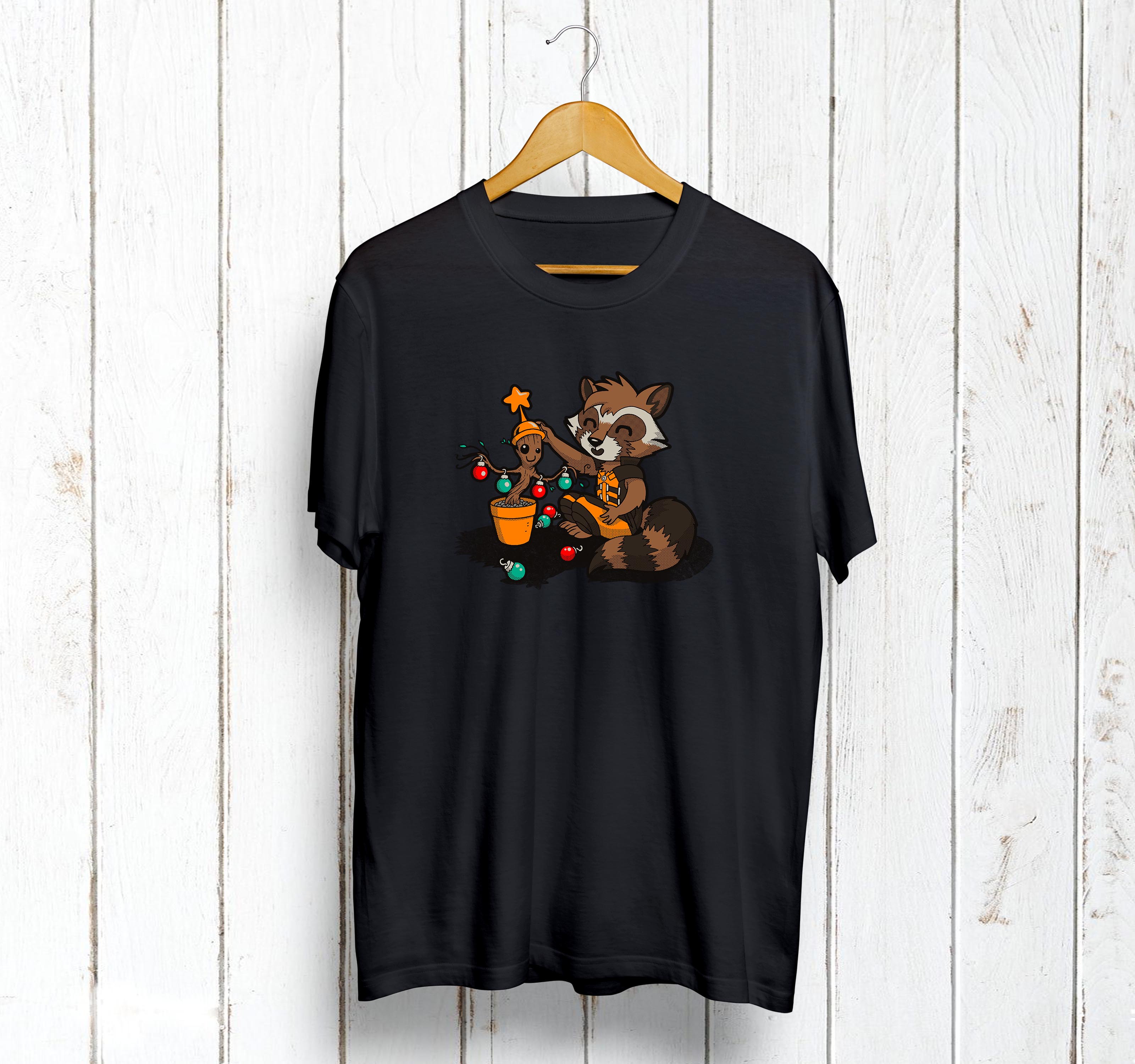 Festive Heroes - T-Shirt